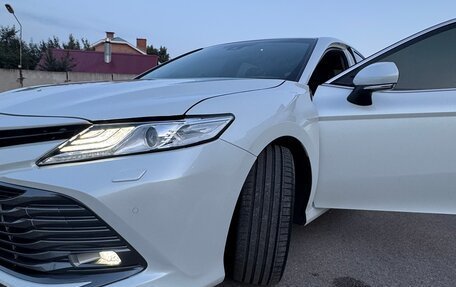 Toyota Camry, 2020 год, 3 080 000 рублей, 7 фотография
