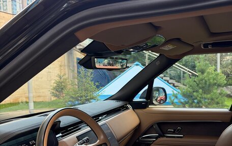 Land Rover Range Rover IV рестайлинг, 2023 год, 18 000 000 рублей, 12 фотография