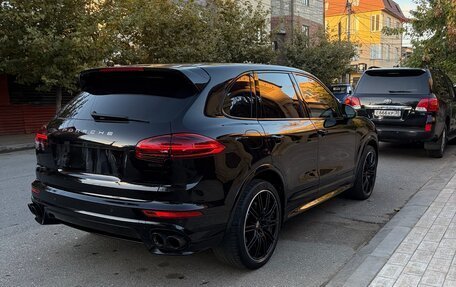 Porsche Cayenne III, 2015 год, 3 000 000 рублей, 2 фотография