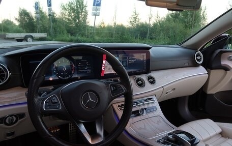Mercedes-Benz E-Класс, 2018 год, 4 200 000 рублей, 7 фотография