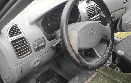 Hyundai Accent II, 2008 год, 270 000 рублей, 3 фотография