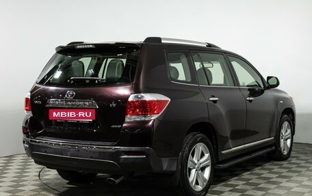Toyota Highlander III, 2012 год, 2 199 700 рублей, 6 фотография