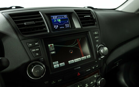 Toyota Highlander III, 2012 год, 2 199 700 рублей, 18 фотография