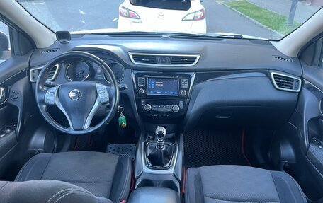 Nissan Qashqai, 2015 год, 850 000 рублей, 11 фотография