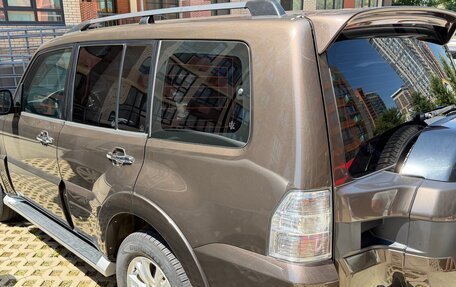 Mitsubishi Pajero IV, 2017 год, 3 300 000 рублей, 6 фотография