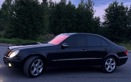 Mercedes-Benz E-Класс, 2004 год, 980 000 рублей, 2 фотография