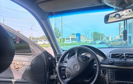 Mercedes-Benz E-Класс, 2004 год, 980 000 рублей, 10 фотография
