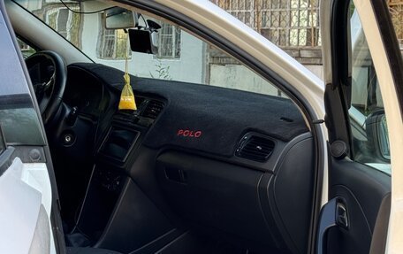 Volkswagen Polo VI (EU Market), 2016 год, 400 000 рублей, 8 фотография