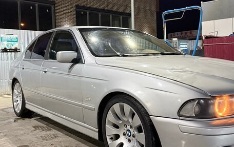 BMW 5 серия, 2001 год, 650 000 рублей, 2 фотография