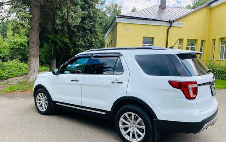Ford Explorer VI, 2018 год, 2 600 000 рублей, 5 фотография