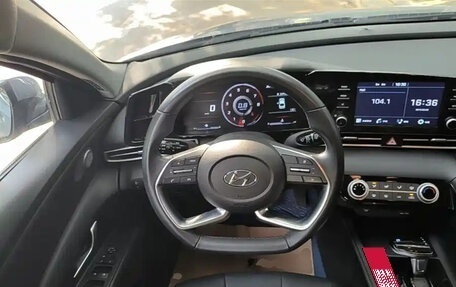 Hyundai Elantra, 2022 год, 1 305 990 рублей, 11 фотография