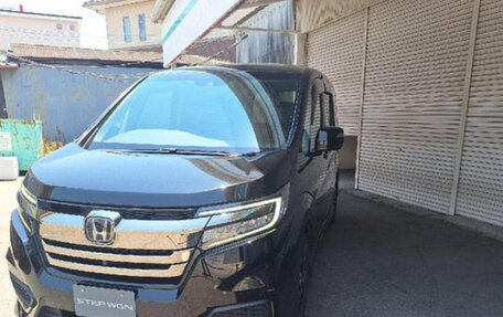 Honda Stepwgn IV, 2021 год, 2 119 000 рублей, 1 фотография