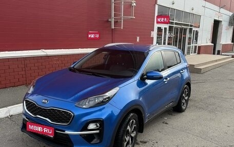 KIA Sportage IV рестайлинг, 2019 год, 2 390 000 рублей, 1 фотография