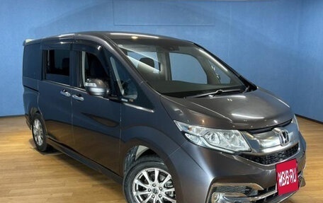 Honda Stepwgn IV, 2016 год, 1 539 000 рублей, 2 фотография