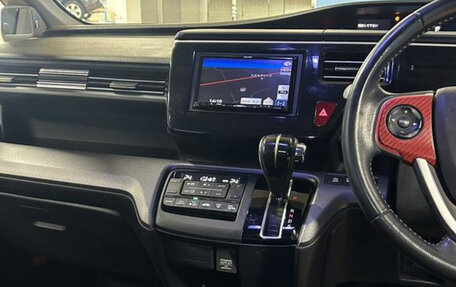 Honda Stepwgn IV, 2016 год, 1 539 000 рублей, 9 фотография