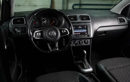 Volkswagen Polo VI (EU Market), 2019 год, 1 415 000 рублей, 6 фотография