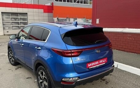 KIA Sportage IV рестайлинг, 2019 год, 2 390 000 рублей, 2 фотография