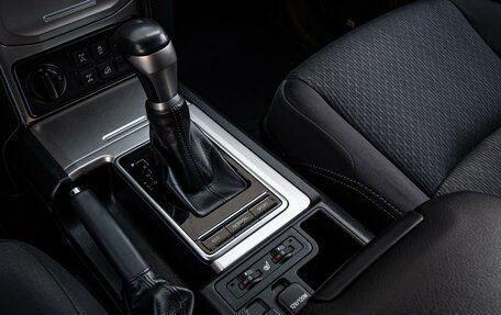 Toyota Land Cruiser Prado 150 рестайлинг 2, 2019 год, 5 090 000 рублей, 15 фотография
