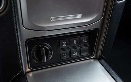 Toyota Land Cruiser Prado 150 рестайлинг 2, 2019 год, 5 090 000 рублей, 19 фотография