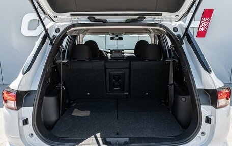 Mitsubishi Outlander, 2024 год, 5 240 000 рублей, 23 фотография