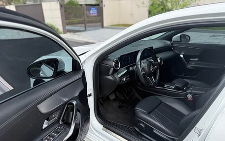 Mercedes-Benz A-Класс, 2022 год, 1 750 898 рублей, 11 фотография