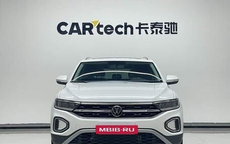 Volkswagen T-Roc I, 2025 год, 2 100 000 рублей, 2 фотография