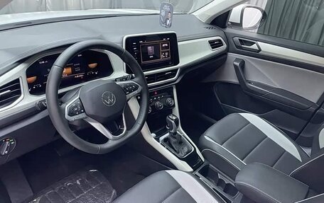 Volkswagen T-Roc I, 2025 год, 2 100 000 рублей, 9 фотография
