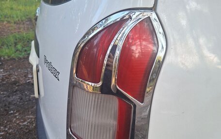 Toyota Probox I, 2006 год, 420 000 рублей, 10 фотография