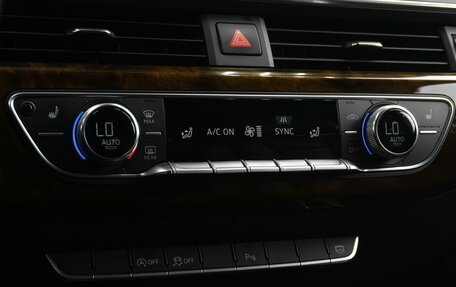 Audi A4, 2016 год, 2 199 000 рублей, 13 фотография