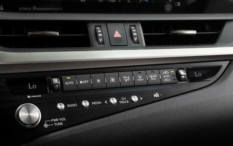 Lexus ES VII, 2021 год, 3 899 000 рублей, 18 фотография