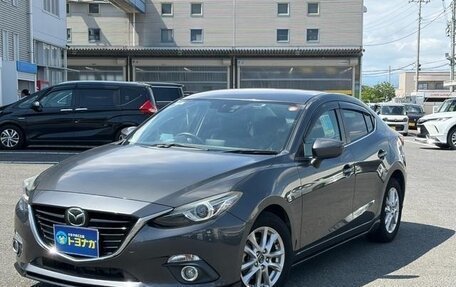 Mazda Axela, 2016 год, 950 000 рублей, 2 фотография