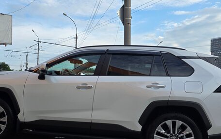 Toyota RAV4, 2020 год, 4 100 000 рублей, 6 фотография