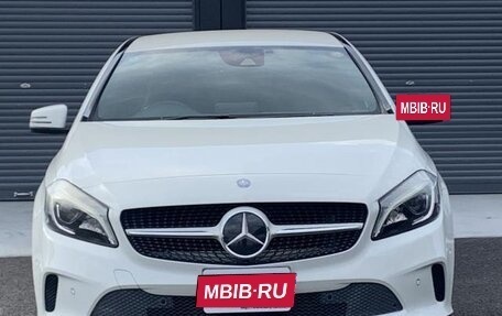 Mercedes-Benz A-Класс, 2016 год, 1 130 000 рублей, 3 фотография