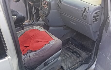 Dodge Caravan III, 2000 год, 250 000 рублей, 17 фотография