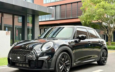 MINI Hatch, 2023 год, 1 фотография