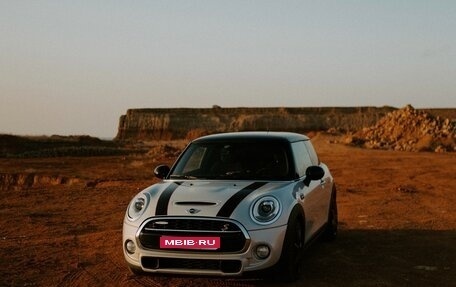 MINI Hatch, 2016 год, 2 350 000 рублей, 1 фотография