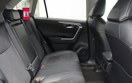 Toyota RAV4, 2021 год, 3 549 000 рублей, 20 фотография