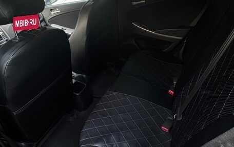 Hyundai Solaris II рестайлинг, 2014 год, 900 000 рублей, 4 фотография