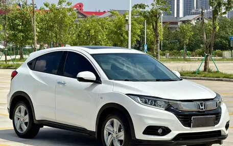 Honda Vezel, 2022 год, 1 185 000 рублей, 18 фотография