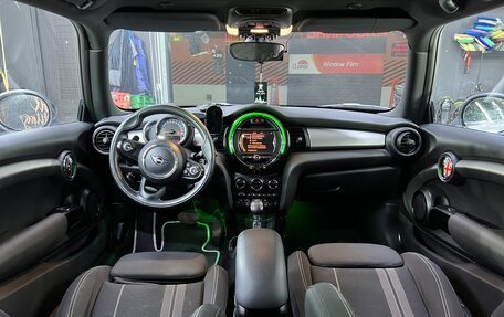 MINI Hatch, 2016 год, 2 350 000 рублей, 6 фотография