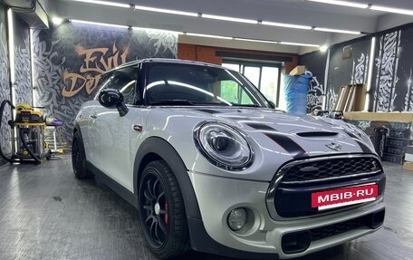 MINI Hatch, 2016 год, 2 350 000 рублей, 11 фотография