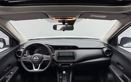 Nissan Kicks I, 2023 год, 1 690 000 рублей, 12 фотография