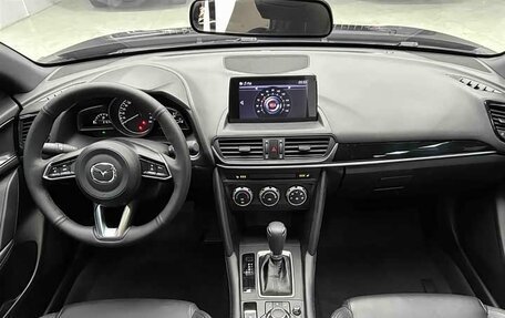 Mazda CX-4, 2023 год, 2 250 000 рублей, 2 фотография