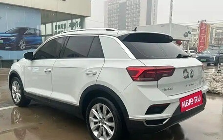 Volkswagen T-Roc I, 2021 год, 1 345 000 рублей, 4 фотография