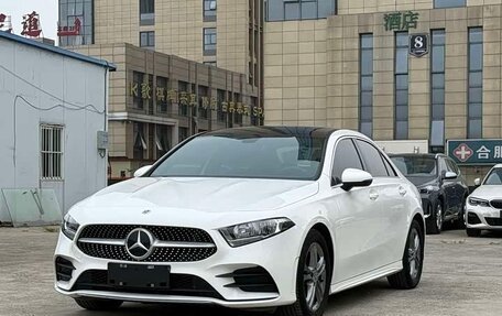 Mercedes-Benz A-Класс, 2022 год, 1 600 000 рублей, 1 фотография