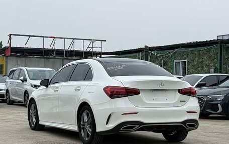 Mercedes-Benz A-Класс, 2022 год, 1 600 000 рублей, 4 фотография