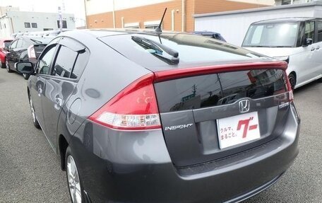 Honda Insight II рестайлинг, 2013 год, 670 000 рублей, 7 фотография