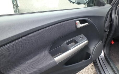Honda Insight II рестайлинг, 2013 год, 670 000 рублей, 13 фотография
