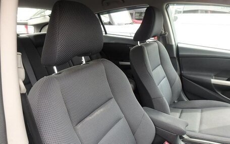 Honda Insight II рестайлинг, 2013 год, 670 000 рублей, 21 фотография