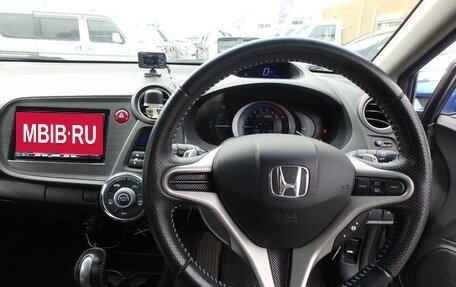 Honda Insight II рестайлинг, 2013 год, 670 000 рублей, 24 фотография